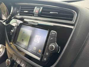 Kia Ceed cee'd SW 1.6 CRDi VGT Drive 100 kW - Foto 47