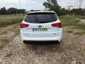 Kia Ceed cee'd SW 1.6 CRDi VGT Drive 100 kW - Foto 8