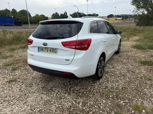 Kia Ceed cee'd SW 1.6 CRDi VGT Drive 100 kW - Foto 9