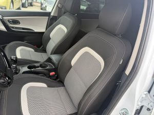 Kia Ceed cee'd SW 1.6 CRDi VGT Drive 100 kW - Foto 17