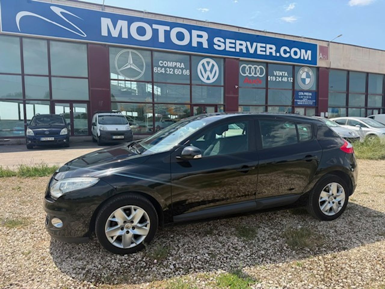 Renault Megane Berlina Expression dCi 110 - Foto 1