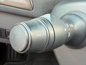Renault Megane Berlina Expression dCi 110 - Foto 40
