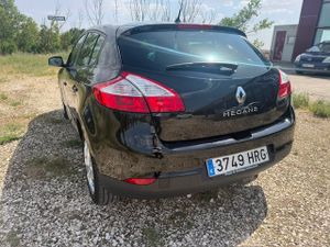 Renault Megane Berlina Expression dCi 110 - Foto 21