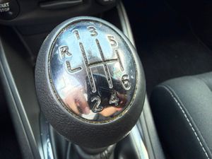 Renault Megane Berlina Expression dCi 110 - Foto 37
