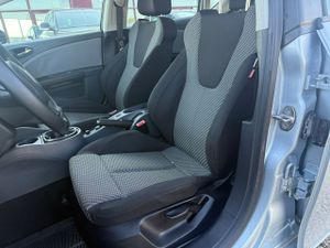 Seat Leon 1.9 TDI 105 CV Reference - Foto 24