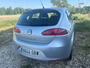 Seat Leon 1.9 TDI 105 CV Reference - Foto 13