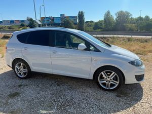 Seat Altea XL I-TECH 1.6 TDI CR 105 CV Start&Stop ECOMOTIVE - Foto 11