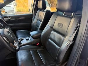 Jeep Grand Cherokee 3.0 V6 Diesel Overland 250 CV - Foto 30