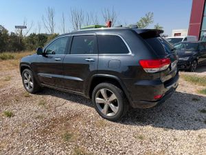 Jeep Grand Cherokee 3.0 V6 Diesel Overland 250 CV - Foto 4