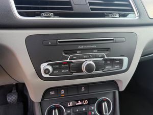 Audi Q3 2.0 TDI 150 CV - Foto 27