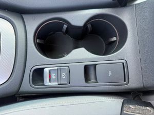 Audi Q3 2.0 TDI 150 CV - Foto 30