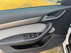 Audi Q3 2.0 TDI 150 CV - Foto 18