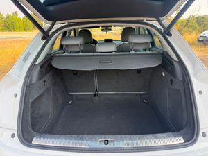 Audi Q3 2.0 TDI 150 CV - Foto 60