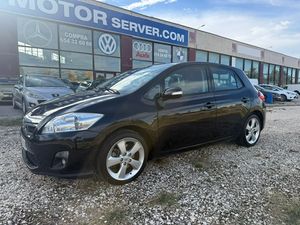 Toyota Auris 5p 1.8 Híbrido HSD Advance - Foto 2
