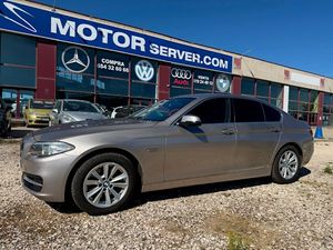 BMW Serie 5 530d xDrive Berlina - Foto 4