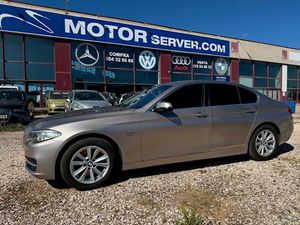 BMW Serie 5 530d xDrive Berlina - Foto 3