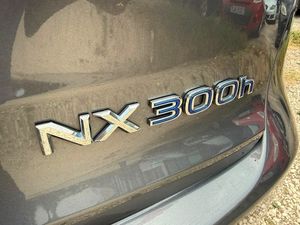 Lexus NX 300h Executive 4WD - Foto 32