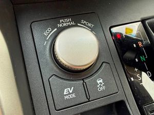 Lexus NX 300h Executive 4WD - Foto 65