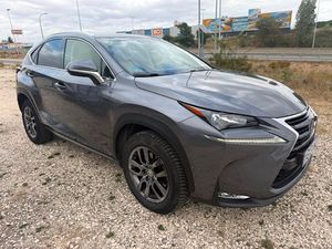 Lexus NX 300h Executive 4WD - Foto 14