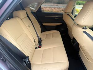 Lexus NX 300h Executive 4WD - Foto 39