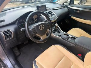 Lexus NX 300h Executive 4WD - Foto 45