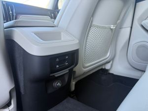 Volvo XC60 Momentum Pro B5 Diesel AWD Aut. - Foto 37