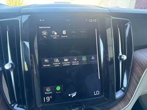 Volvo XC60 Momentum Pro B5 Diesel AWD Aut. - Foto 70