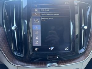 Volvo XC60 Momentum Pro B5 Diesel AWD Aut. - Foto 92