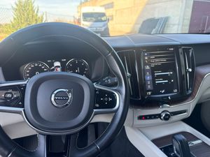 Volvo XC60 Momentum Pro B5 Diesel AWD Aut. - Foto 55