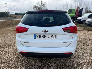 Kia Ceed cee'd SW 1.6 CRDi VGT Drive 100 kW - Foto 20