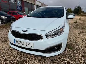 Kia Ceed cee'd SW 1.6 CRDi VGT Drive 100 kW - Foto 8