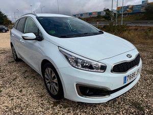 Kia Ceed cee'd SW 1.6 CRDi VGT Drive 100 kW - Foto 9