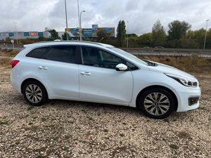 Kia Ceed cee'd SW 1.6 CRDi VGT Drive 100 kW - Foto 12