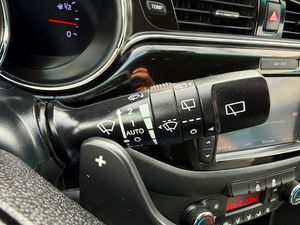Kia Ceed cee'd SW 1.6 CRDi VGT Drive 100 kW - Foto 44