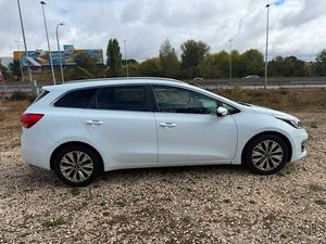 Kia Ceed cee'd SW 1.6 CRDi VGT Drive 100 kW - Foto 15