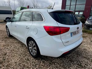 Kia Ceed cee'd SW 1.6 CRDi VGT Drive 100 kW - Foto 21
