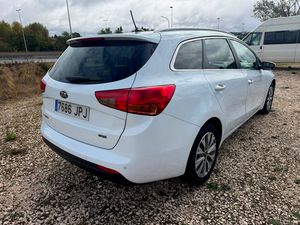 Kia Ceed cee'd SW 1.6 CRDi VGT Drive 100 kW - Foto 17