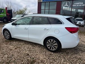 Kia Ceed cee'd SW 1.6 CRDi VGT Drive 100 kW - Foto 24