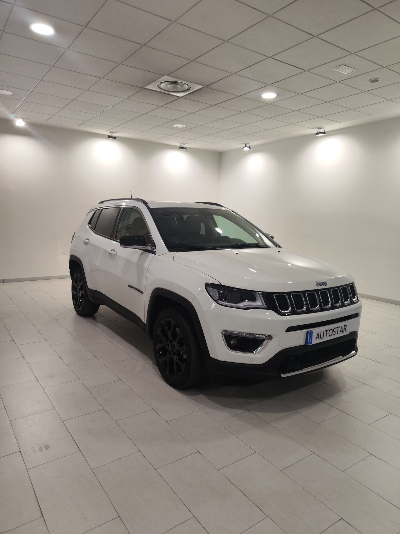 Jeep Compass 1.3 PHEV 140kW (190CV) Limited AT AWD  - Foto 1