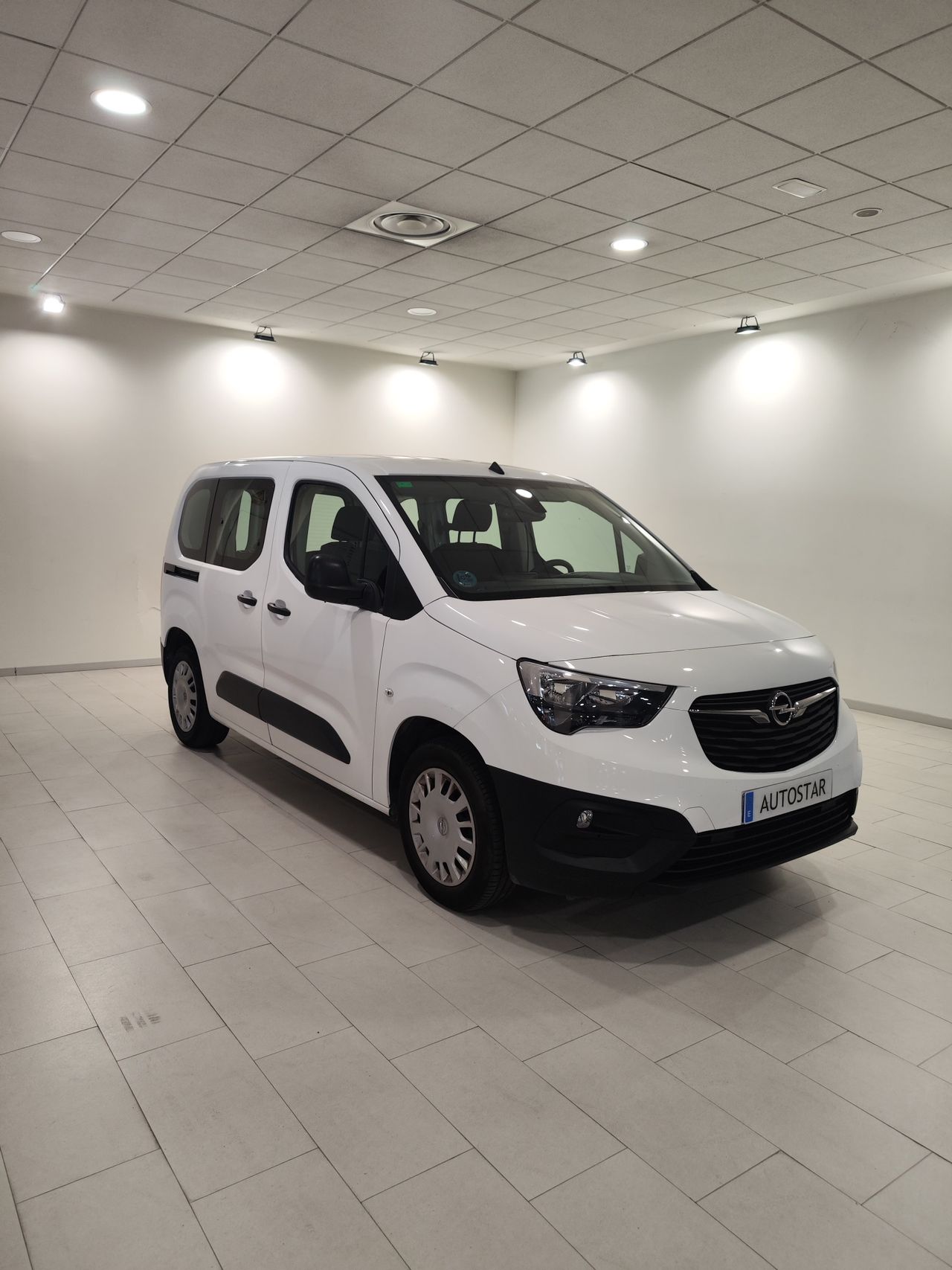 Opel Combo Life 1.5 TD 75kW (100CV) S/S Expression L  - Foto 1