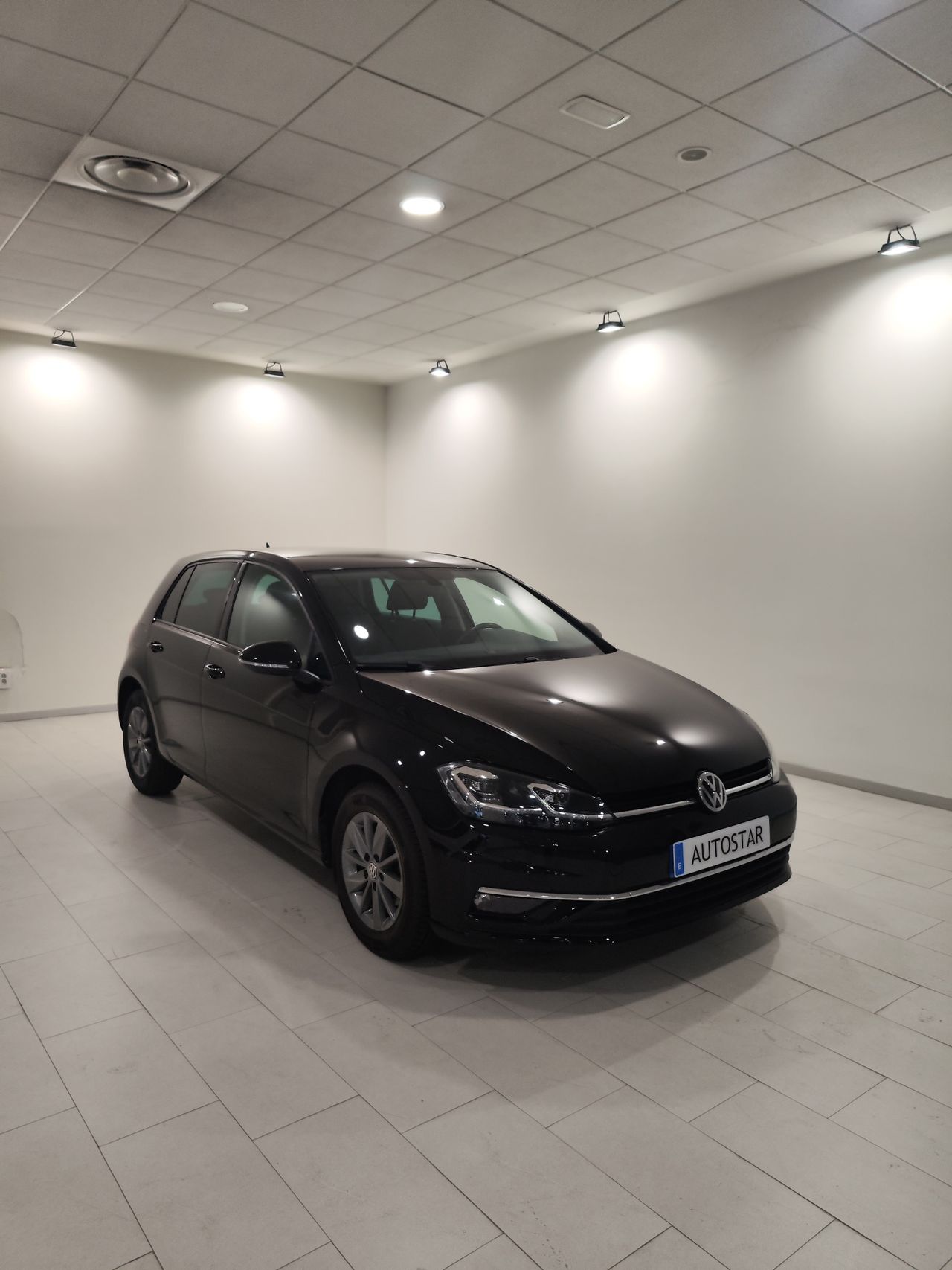 Volkswagen Golf Advance 1.0 TSI 85kW (115CV)  - Foto 1