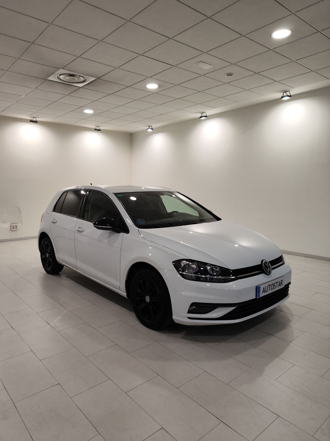 Volkswagen Golf Business 1.0 TSI 85kW (115CV)  - Foto 1