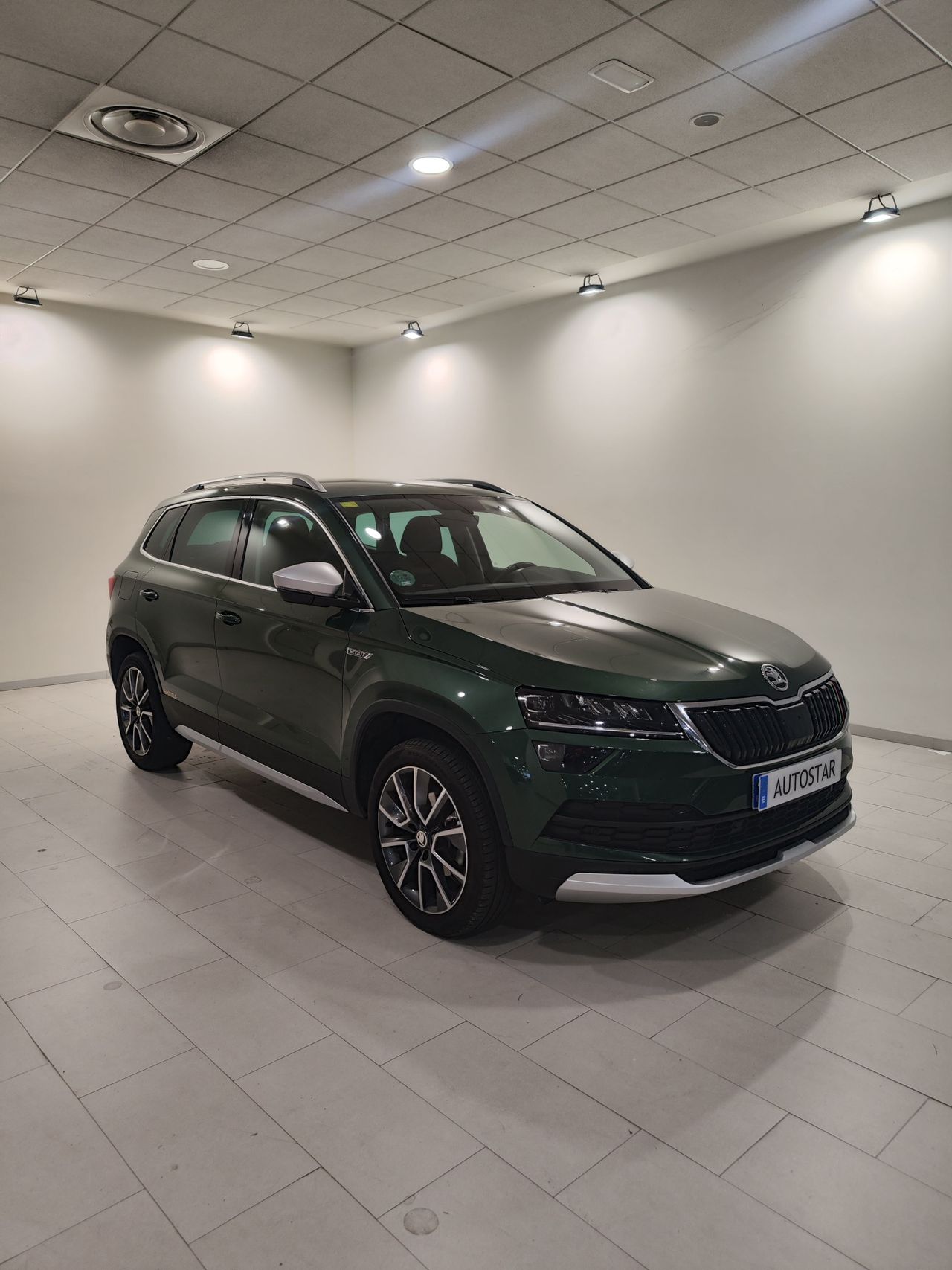 Skoda Karoq 1.5 TSI 110kW (150CV) DSG ACT Scout  - Foto 1