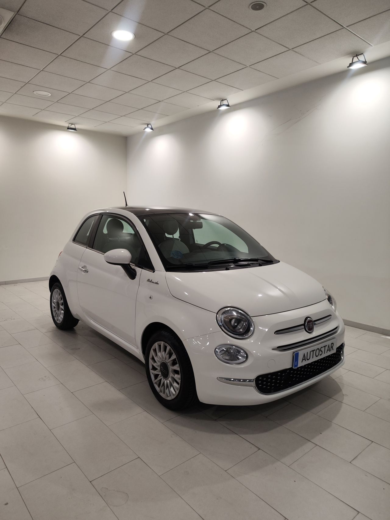 Fiat 500 Dolcevita 1.0 Hybrid 51KW (70 CV)  - Foto 1