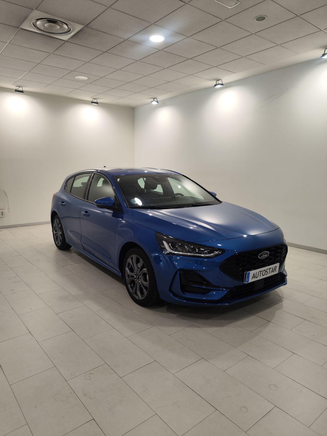 Ford Focus 1.0 Ecoboost MHEV 114kW ST-Line  - Foto 1