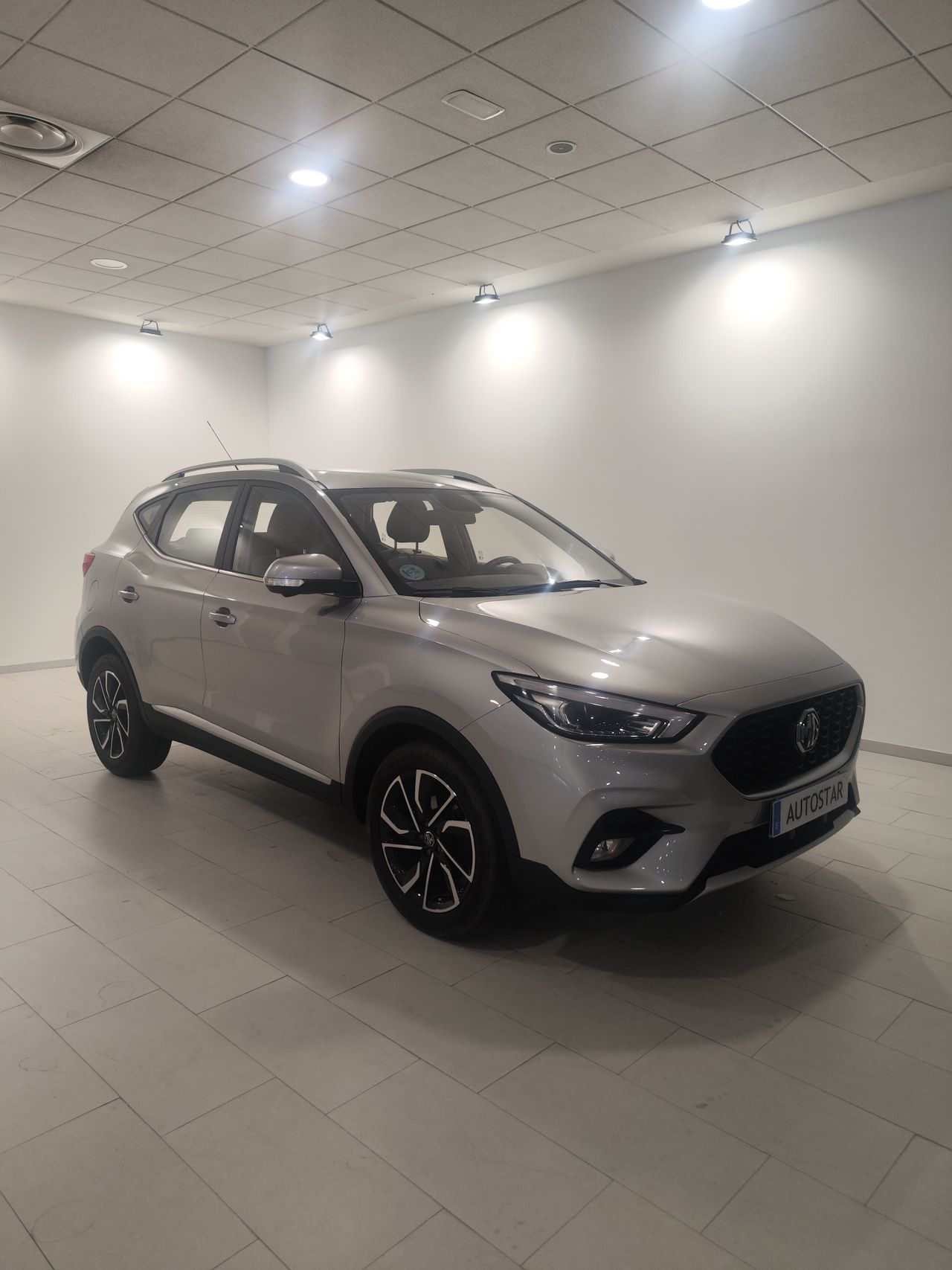MG ZS 1.0T Luxury Auto  - Foto 1