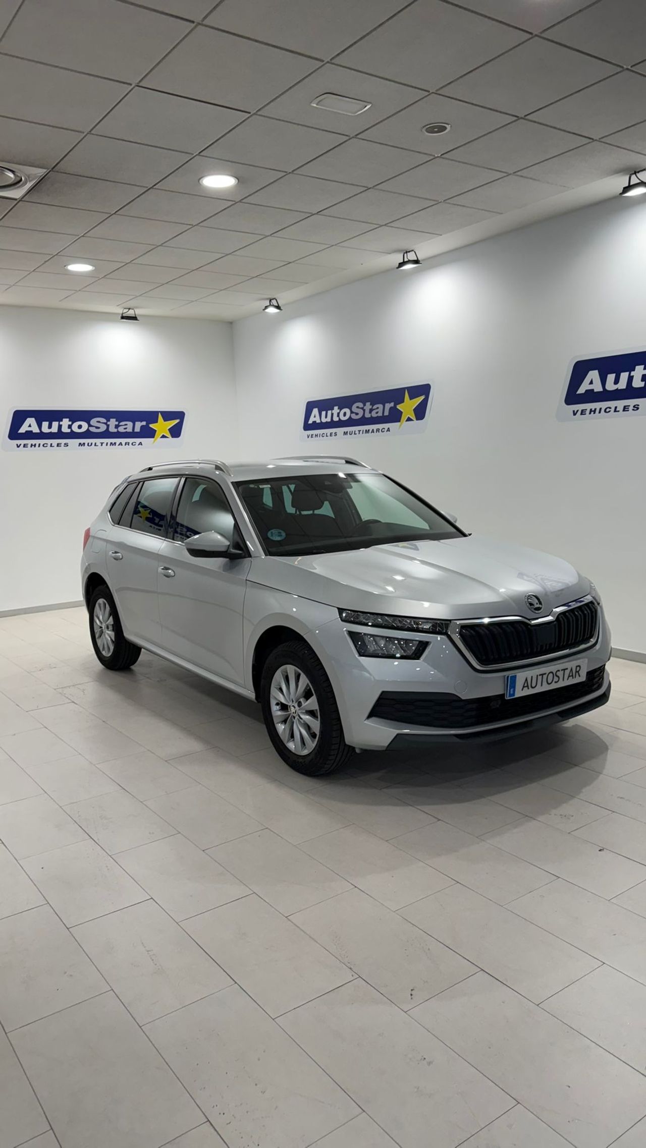 Skoda Kamiq 1.0 TSI 81kW (110CV) DSG Emotion  - Foto 1