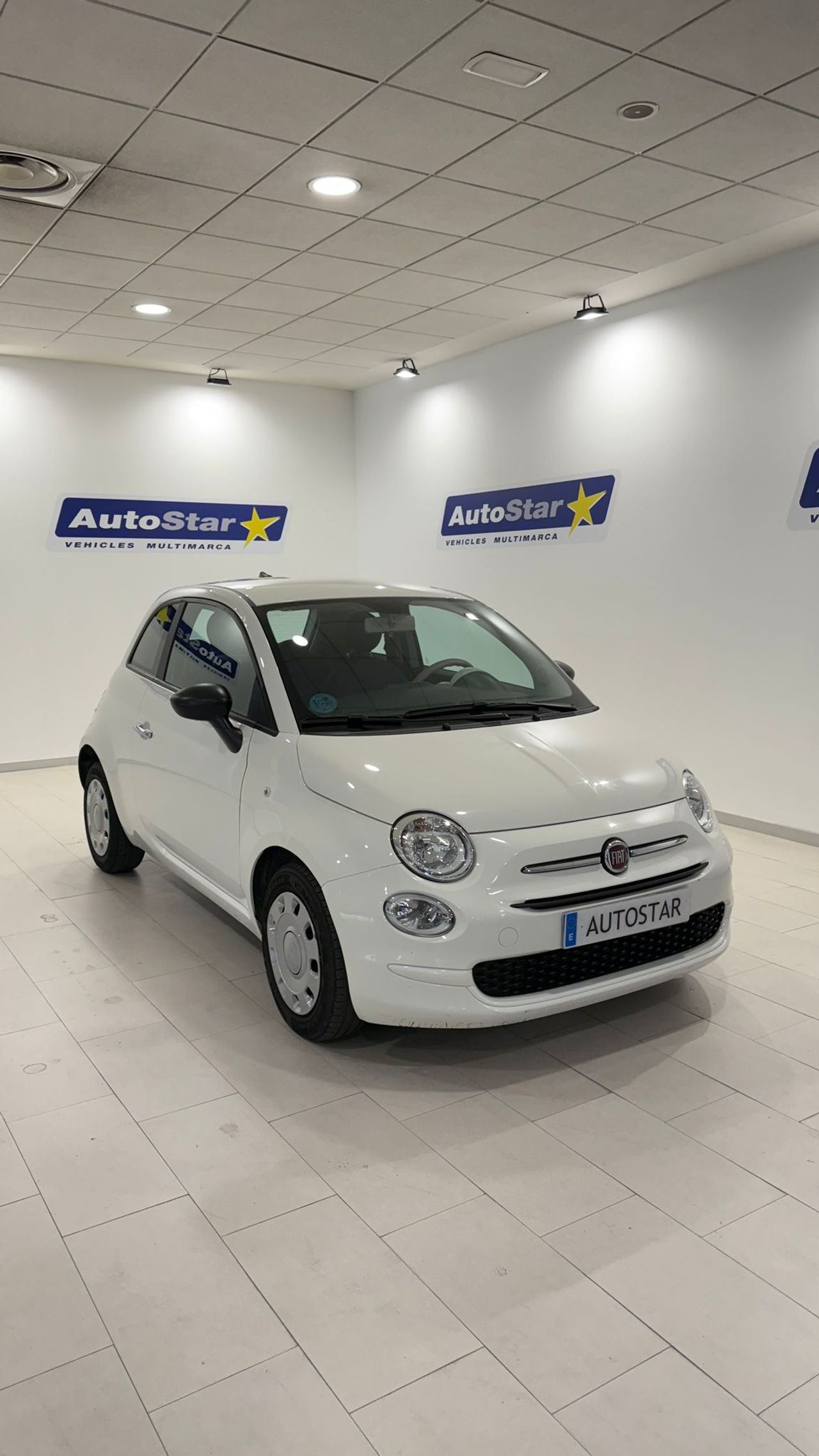 Fiat 500 Cult 1.0 Hybrid 51KW (70 CV)  - Foto 1