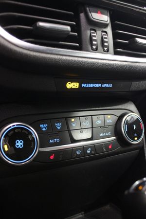 Ford Fiesta 1.0 EcoBoost MHEV 92kW(125CV) ST-Line 5p - Foto 17