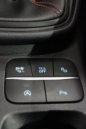 Ford Fiesta 1.0 EcoBoost MHEV 92kW(125CV) ST-Line 5p - Foto 19